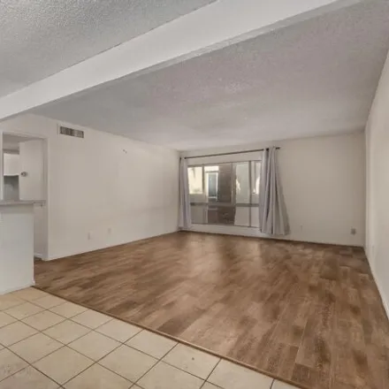 Buy this 1 bed condo on 3844 North 32nd Street in Phoenix, AZ 85018