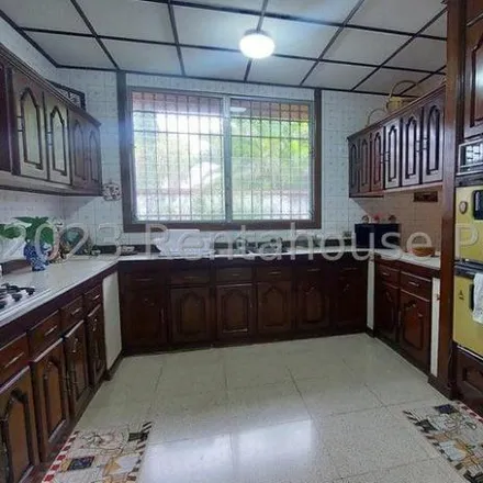 Buy this 4 bed house on Calle 81 Este in 0816, Parque Lefevre