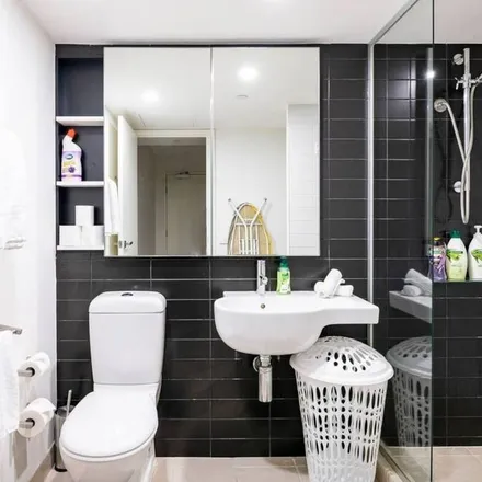 Image 1 - South Yarra, Toorak Road, South Yarra VIC 3141, Australia - Apartment for rent