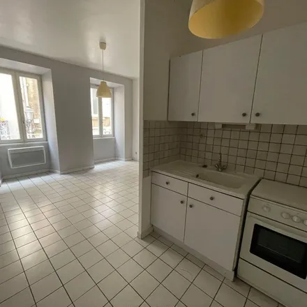 Image 3 - 79 Avenue de Sierre, 07200 Aubenas, France - Apartment for rent
