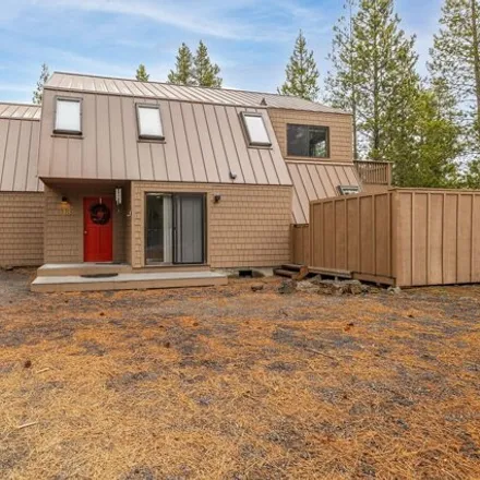 Image 3 - 18066 E Butte Ln, Sunriver, Oregon, 97707 - House for sale