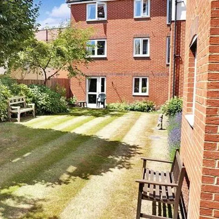 Buy this 1 bed apartment on Priory Court in 1-28 Priory Avenue, Reading