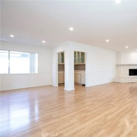 Rent this 3 bed condo on 415 North Kenwood Street in Glendale, CA 91207