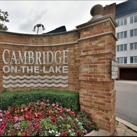 Buy this 1 bed condo on 240 Lake Boulevard in Buffalo Grove, IL 60089