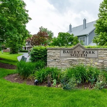 Image 2 - 8013 Barrymore Dr, Darien, Illinois, 60561 - House for sale