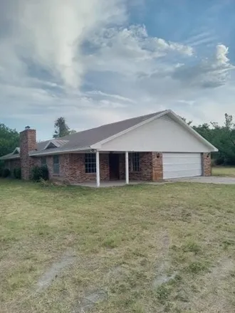 Rent this 3 bed house on 746 Gail Drive in Wampler, Parker County