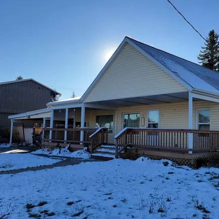 Buy this 2 bed house on 376 East North 4th Street in Grangeville, ID 83530