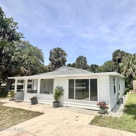 Image 2 - 69 E Bayshore Dr, Port Orange, Florida, 32127 - House for sale