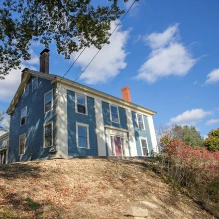Buy this 9 bed house on 413 Main Street in Winterport, ME 04496