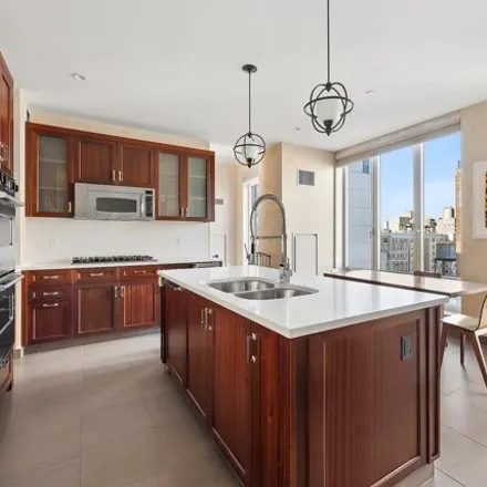 Image 9 - The Harrison, 205 West 76th Street, New York, NY 10023, USA - Condo for sale