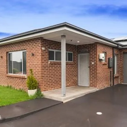 Rent this 4 bed apartment on Maunder Avenue in Girraween NSW 2145, Australia