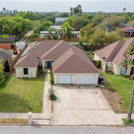 Image 2 - 1339 West Heron Court, McAllen, TX 78504, USA - House for sale