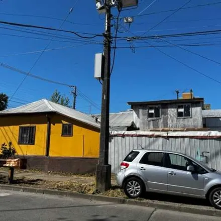 Buy this studio house on José Santos Caro in 444 0000 Los Ángeles, Chile