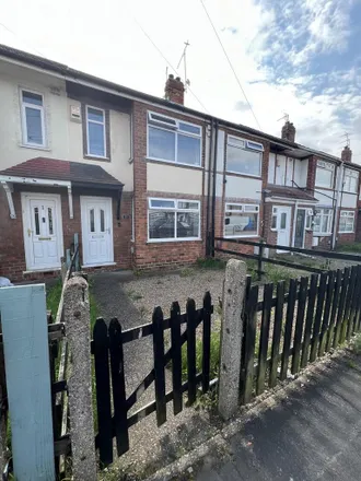Rent this 2 bed townhouse on Danube Road in Hull, HU5 5UP