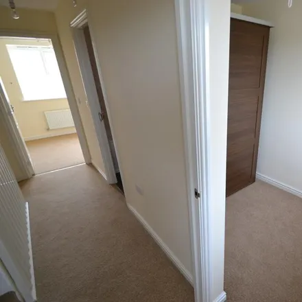 Image 5 - Farmers Gate, Newport, TF10 7FG, United Kingdom - Duplex for rent