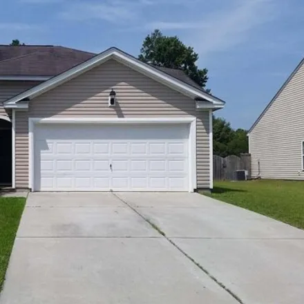 Rent this 3 bed house on 9624 South Carousel Circle in North Charleston, SC 29485
