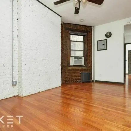 Image 5 - 516 East 12th Street, New York, NY 10009, USA - Apartment for rent