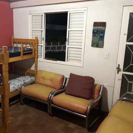 Rent this 6 bed townhouse on Rua São Paulo in Vila Belém, Itatiba - SP