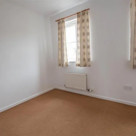 Image 9 - Pearmain Walk, Haverhill, CB9 9QS, United Kingdom - House for rent