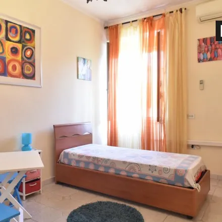 Rent this 3 bed room on Hotel Montverde & Austria in Via di Monteverde, 86