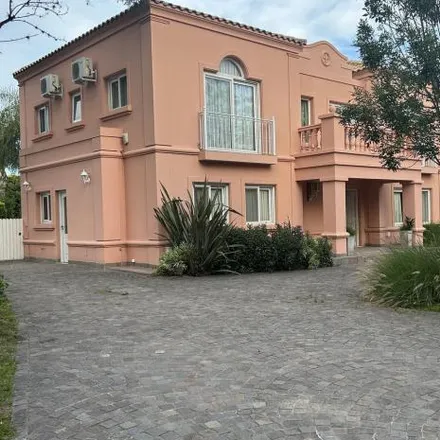 Rent this 5 bed house on unnamed road in Partido del Pilar, B1664 DUB Manuel Alberti