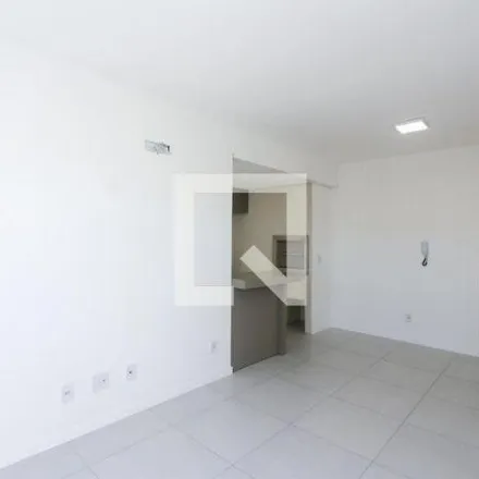 Rent this 2 bed apartment on Escola Estadual para Surdos Professora Lilia Mazeron in Rua Morretes 222, Santa Maria Goretti