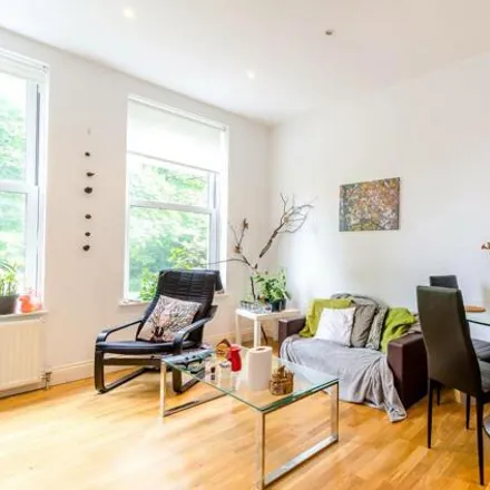 Rent this 2 bed apartment on Border Crescent in London, SE26 6DE