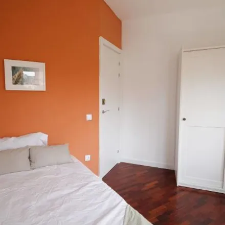 Image 4 - Carrer de Balmes, 79 B, 08001 Barcelona, Spain - Room for rent