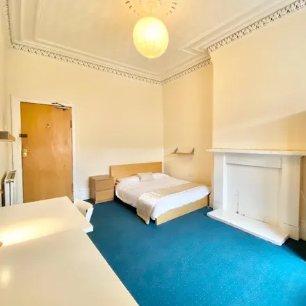 Image 7 - Dunearn Street, Glasgow, G4 9ED, United Kingdom - Apartment for rent