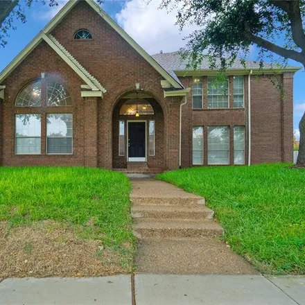 Buy this 4 bed house on 6928 Council Drive in Plano, TX 75023