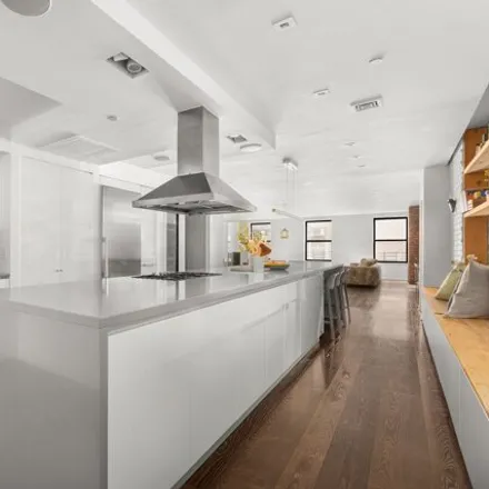 Buy this 3 bed condo on 69 Ludlow Street in New York, NY 10002