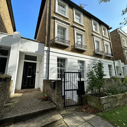 Rent this 1 bed apartment on 256 Caledonian Road in London, N1 1DT
