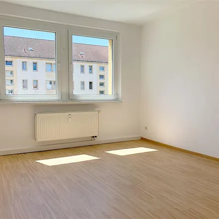 Image 3 - Marienthaler Straße 105b, 08060 Zwickau, Germany - Apartment for rent