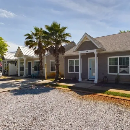 Image 2 - 1004 Steve's Lane, Mexico Beach, Bay County, FL 32456, USA - Townhouse for sale