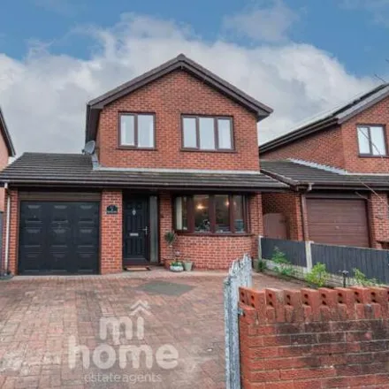 Buy this 3 bed house on Southlands in Wesham, PR4 2TR