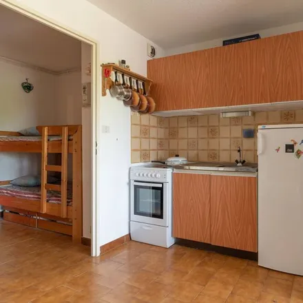 Image 7 - Rue du Languedoc, 30240 Le Grau-du-Roi, France - Apartment for rent