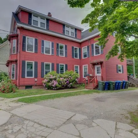 Buy this studio house on 204 High Street in South Portland, ME 04106