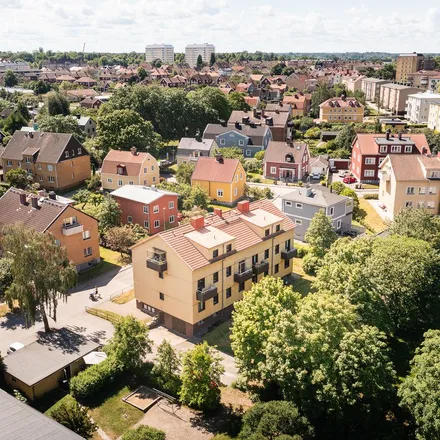 Rent this 2 bed apartment on Hallandsgatan in 602 16 Norrköping, Sweden