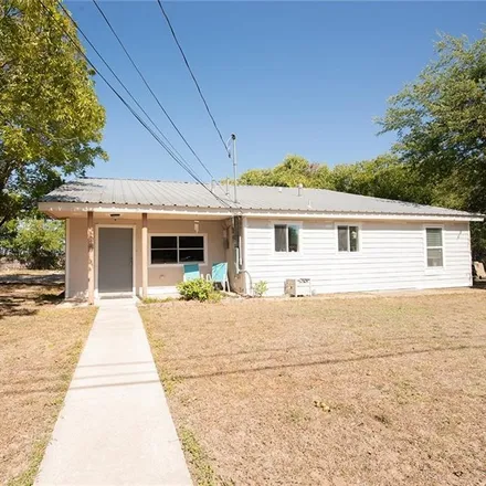 Buy this 4 bed house on 1205 West Avenue J in Belton, TX 76513
