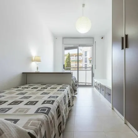 Rent this 3 bed apartment on 43830 Torredembarra