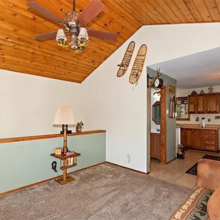 Image 5 - 2479 Birch Drive, Arrowbear Lake, Running Springs, CA 92314, USA - House for sale