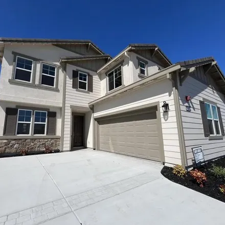 Buy this 4 bed house on Wagtail Way in Vacaville, CA