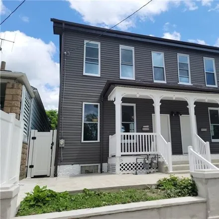 Buy this 3 bed townhouse on 149 Meadow St in Pittsburgh, Pennsylvania