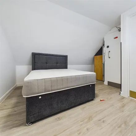 Rent this studio room on Mollison Way in South Stanmore, London