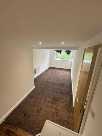 Image 4 - Wheatley Court, Mixenden Road, Fountainhead, HX2 8PU, United Kingdom - Room for rent