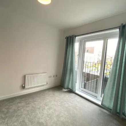 Rent this 3 bed townhouse on Christie Road in Gorse Hill, M32 0GY