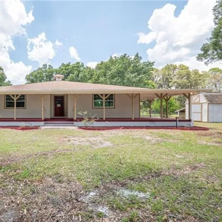 Buy this 3 bed house on 3 Lake Arrowhead Dr in Winter Haven, Florida