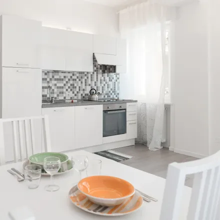 Image 3 - Via Isonzo, 2, 37126 Verona VR, Italy - Apartment for rent