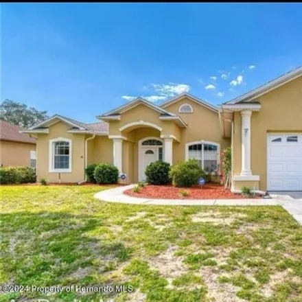 Buy this 3 bed house on 15596 Burbank Dr in Brooksville, Florida