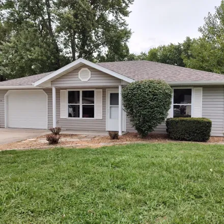 Image 2 - 206 East Forest Street, Bolivar, MO 65613, USA - House for sale